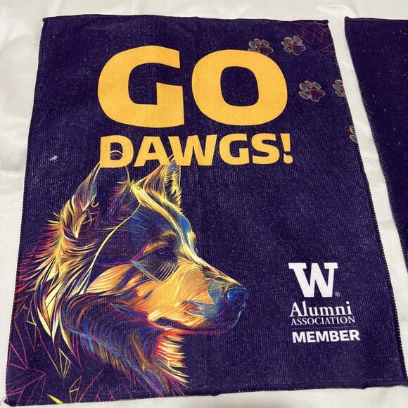 2 NCAA Georgia Bulldogs "Go Dawgs" Sports/Golf Bag Fan Rally Towel 14.75x 17.75" - Picture 2 of 16